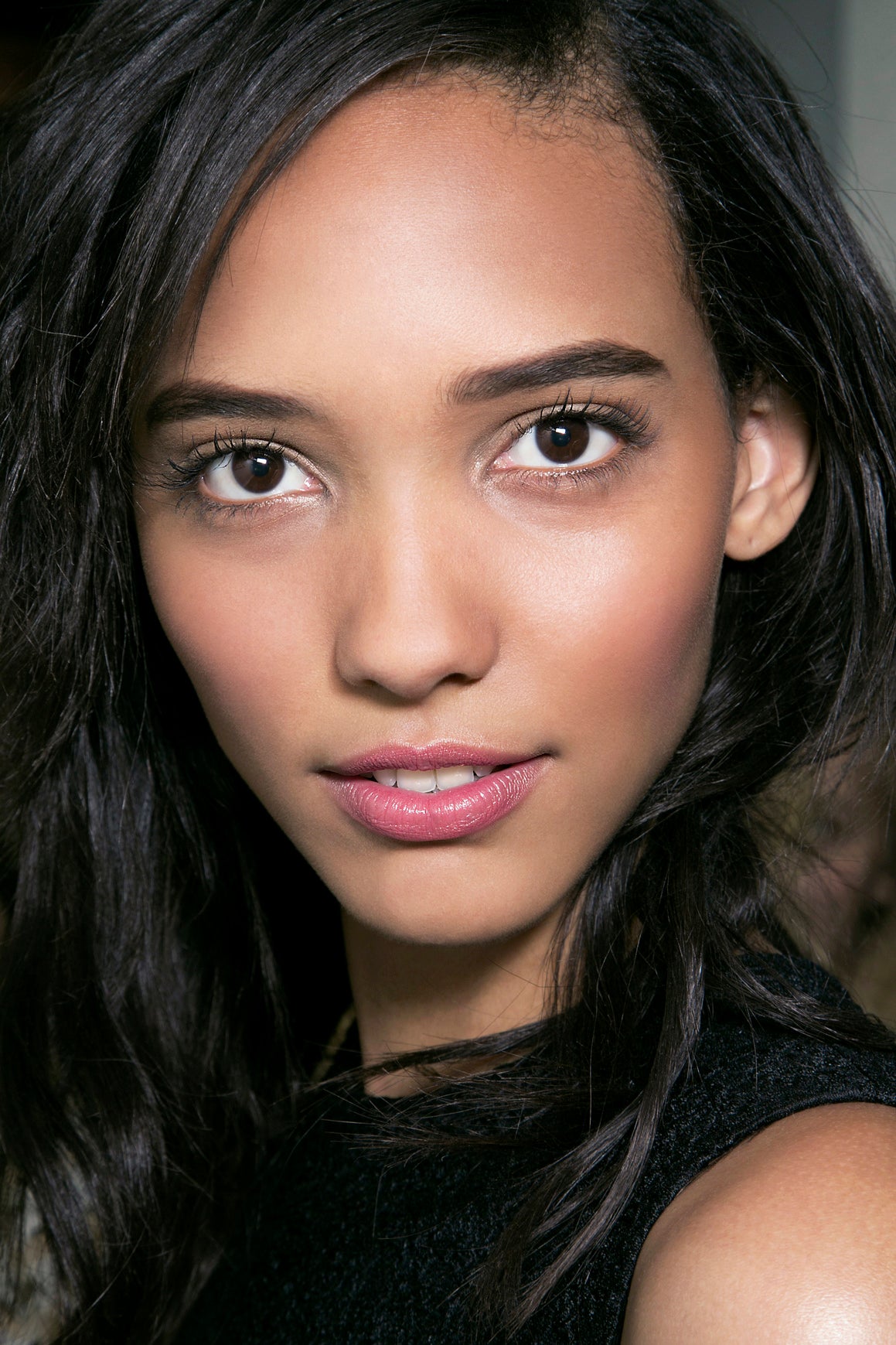 Beauty School: Brow Tinting 101
